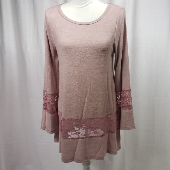 VOCAL Sweater Tunic Pink Soft Bell Sleeves & Lace S NWT - Picture 2 of 7